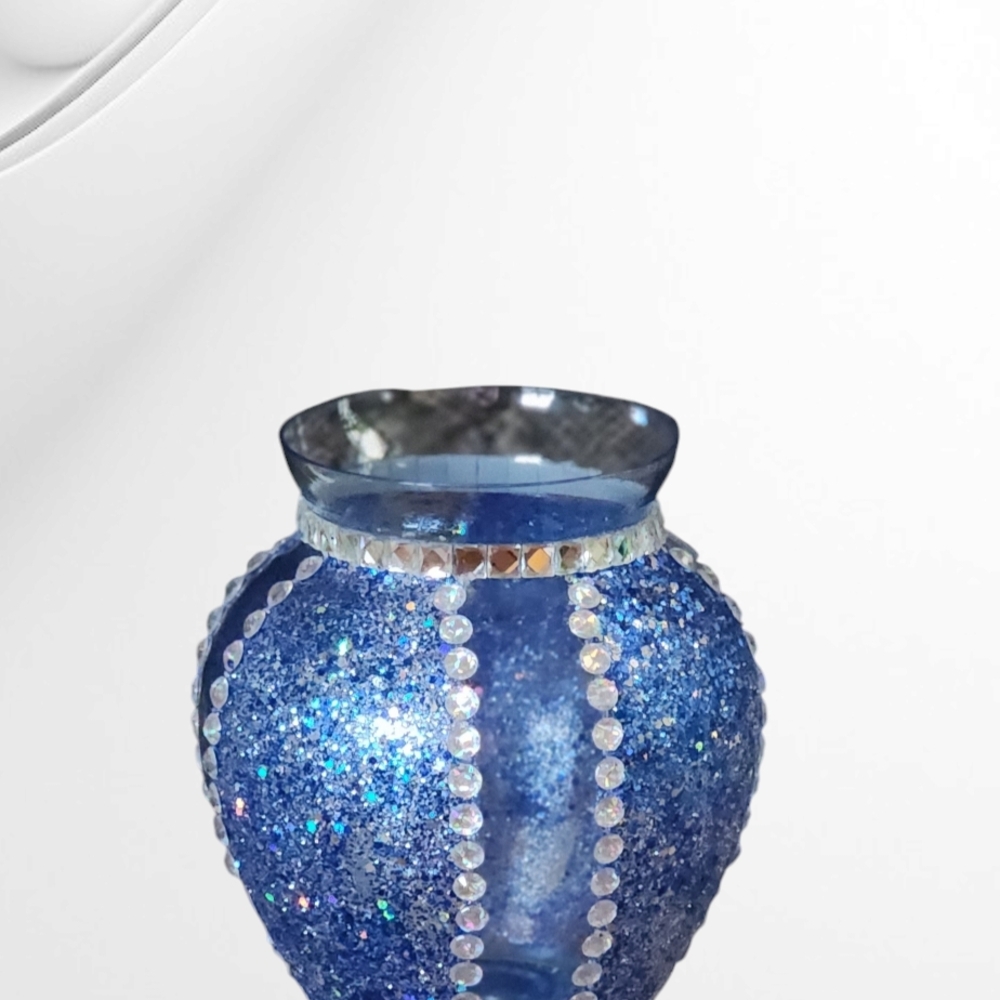 Elegant Blue Glitter Vase